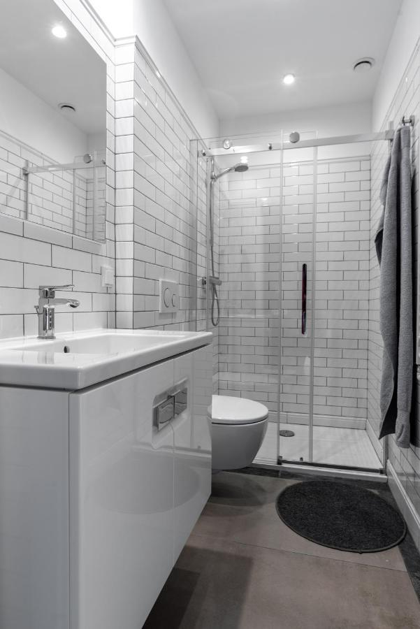 Noclegi Liw Apartments Hotel Apartamenty Węgrów 外观 照片